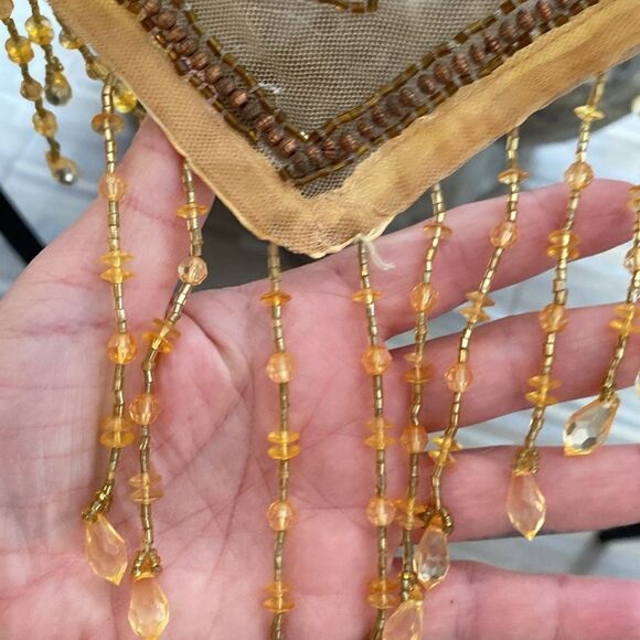 Luxurious silk beaded tablecloth, 🤚 in India - Picture 2 of 10